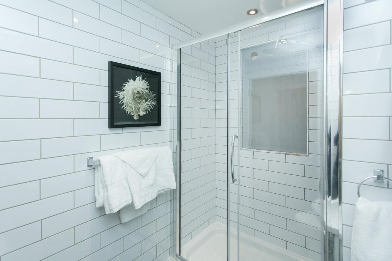 Malone Place Apartment Belfast Bagian luar foto