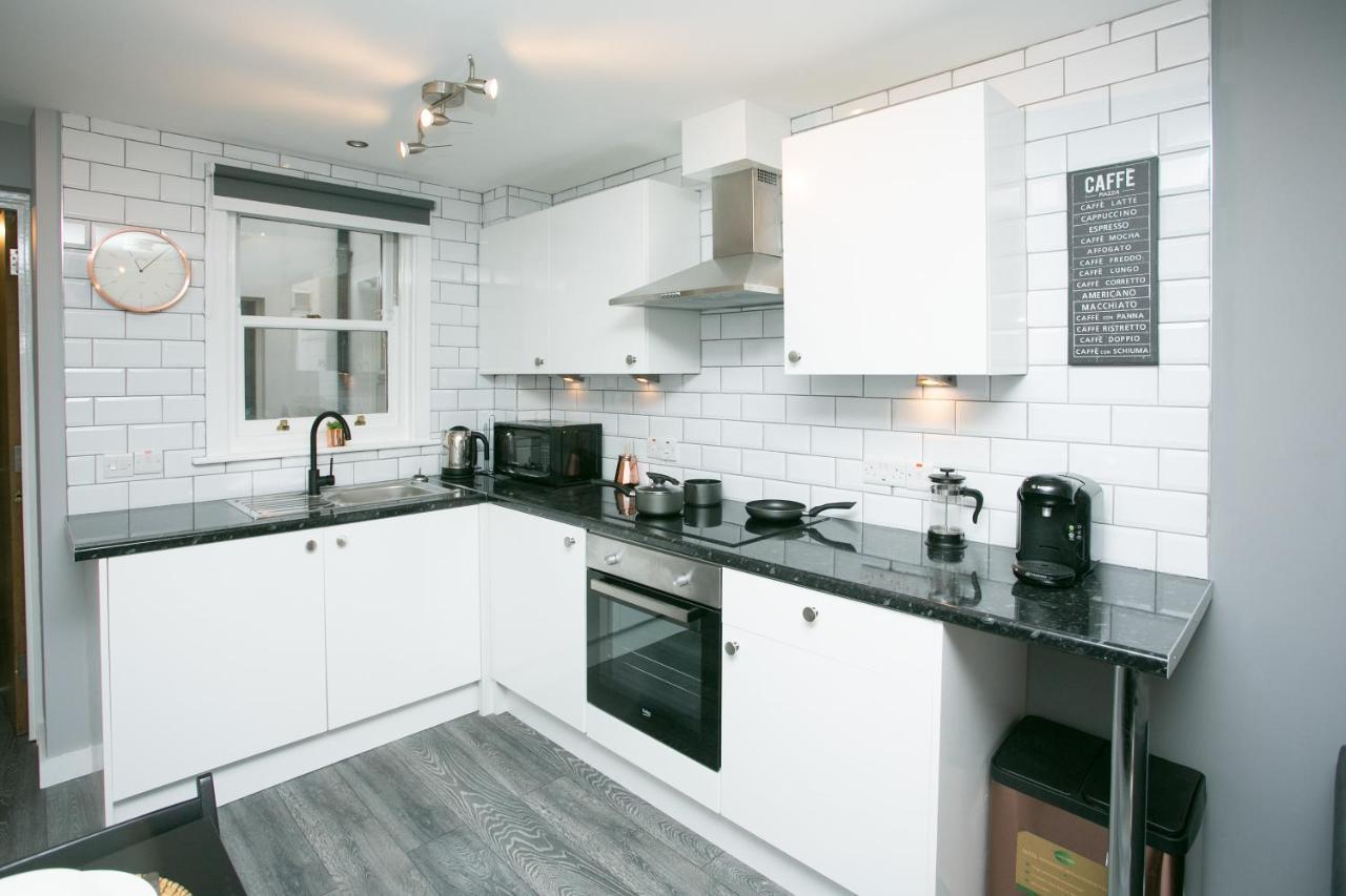 Malone Place Apartment Belfast Bagian luar foto