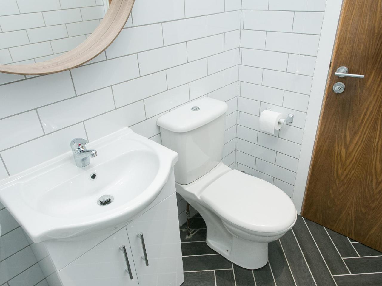 Malone Place Apartment Belfast Bagian luar foto
